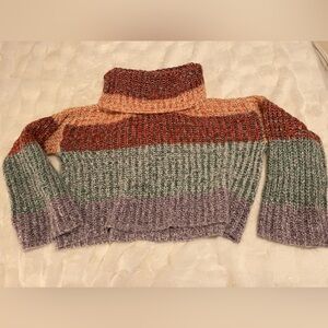 Never worn Forever 21 turtle neck sweater, size small